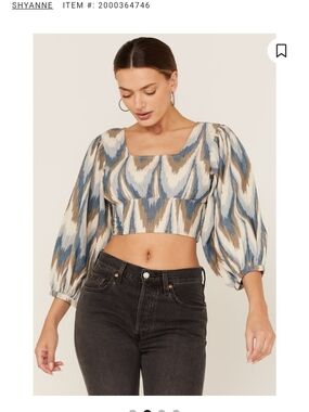 Shyanne Blue & Tan Square-Neck Puff Sleeve Crop Top